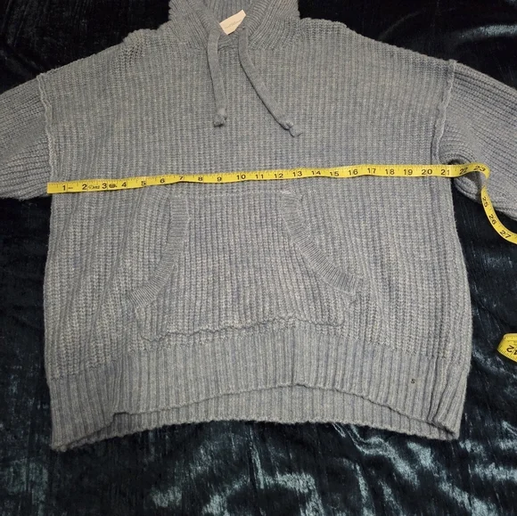 Cozy Casual Waffle Knit Hoodie Sweater   Oversized Pullover for Fall & Winter SM - Picture 6 of 8